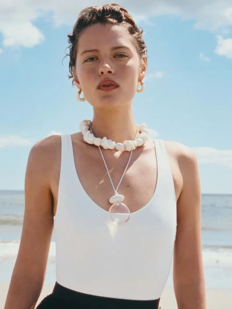 White Salamanca Necklace